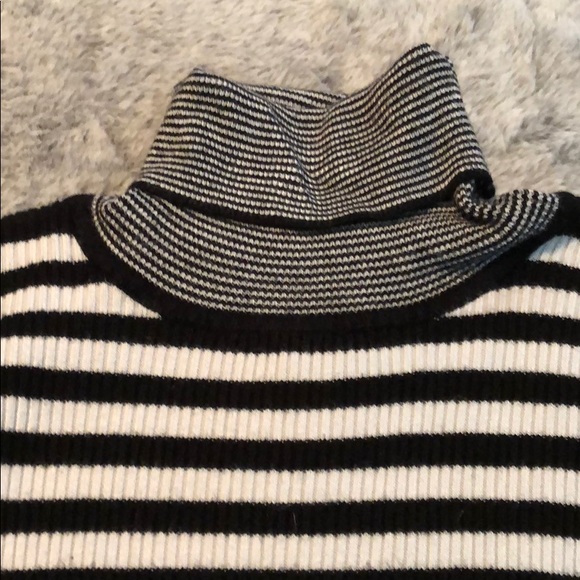 Maurice’s Striped Turtleneck Top - Picture 3 of 5